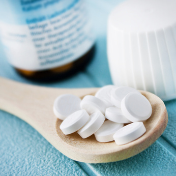 Medikament gegen Blut im Stuhl